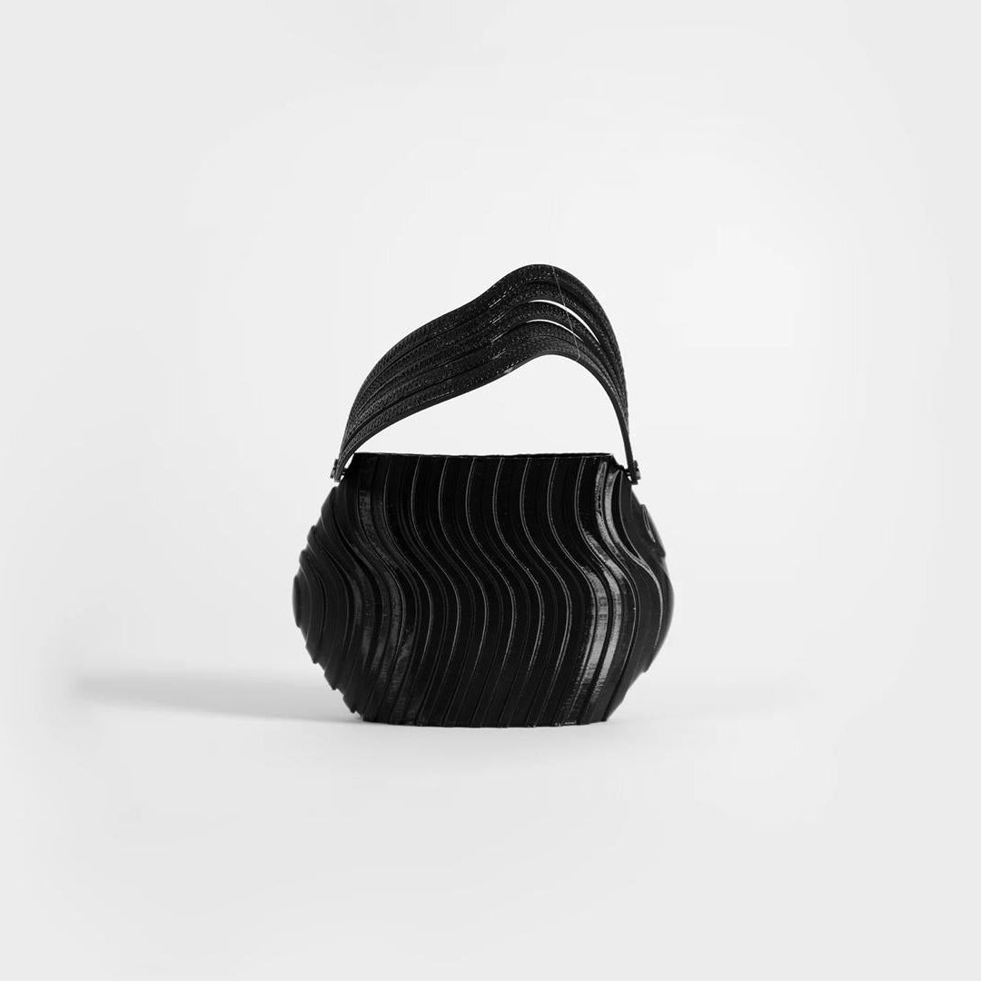 Gem in Black